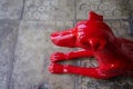 Lhong 1919, Red dog statue